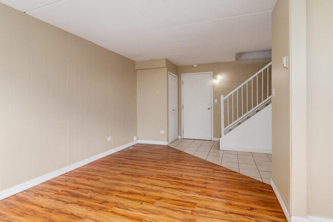 Photo - Hillsboro Place