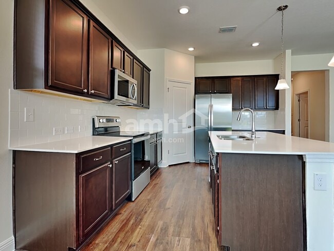 Photo - 1391 Celery Palm Cove