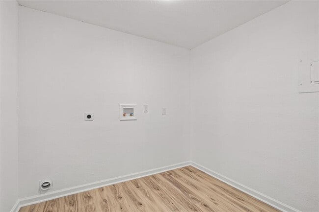 Photo - 6009 Glen Meadow Dr