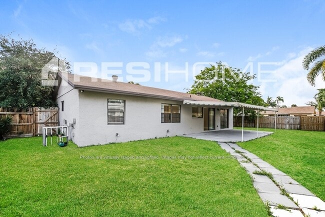 Photo - 9940 Spanish Isles Dr