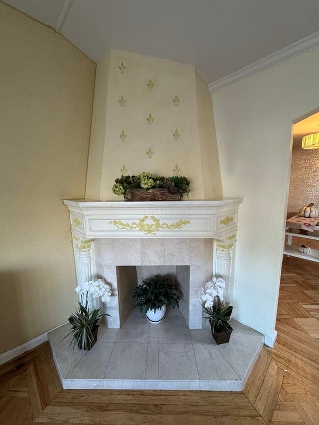 Photo - Elegant Geneva Heights Family Home