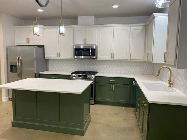 Building Photo - 3550 Granger Ln Rental