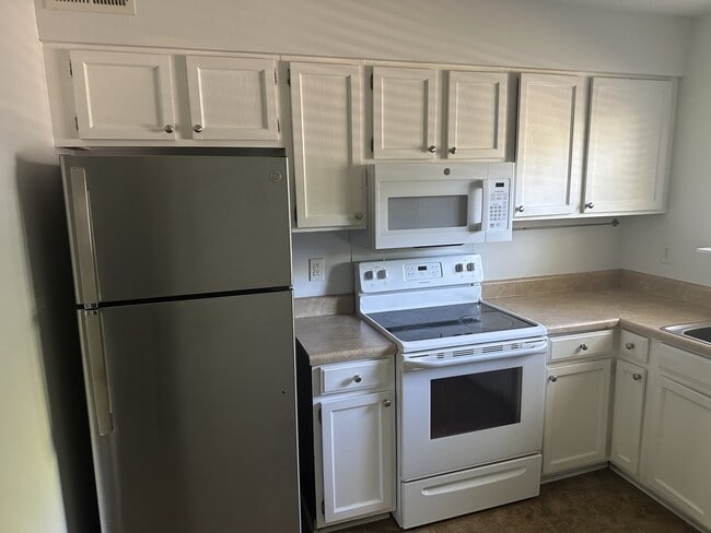 Photo - 2900 Heathstead Place