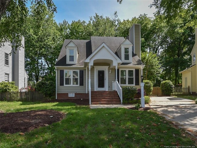 Photo - 4916 Royal Adelaide Way House
