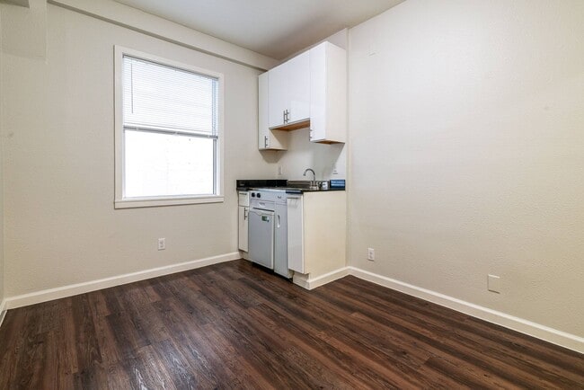 Building Photo - 839 Leavenworth Rental