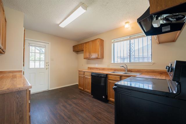 Photo - 2908 Stonycroft Dr