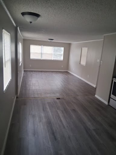 Photo - 1920 E 151st Ave