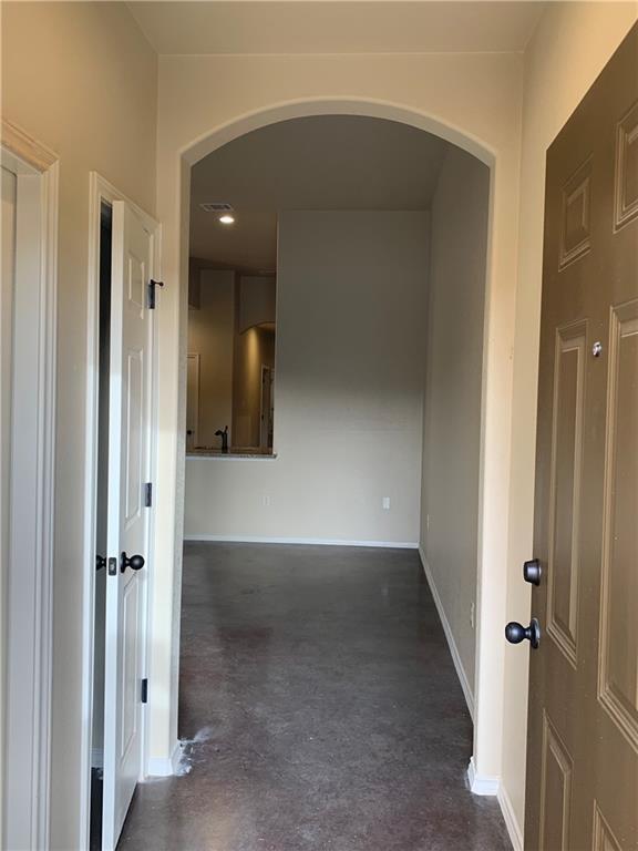 Photo - 379 Joanne Lp