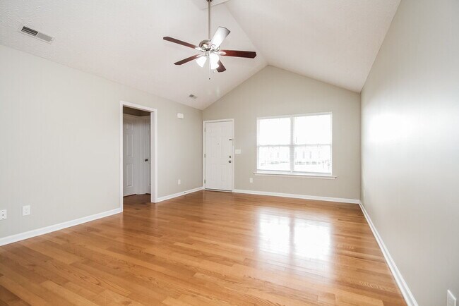 Photo - 1240 Crescent Ridge Drive