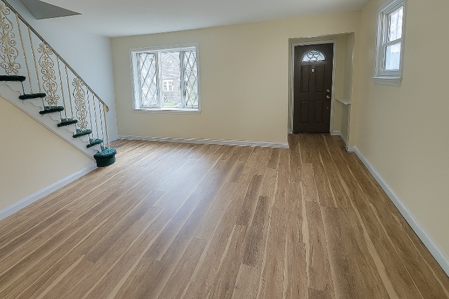 Photo - 248 S Bayberry Ln