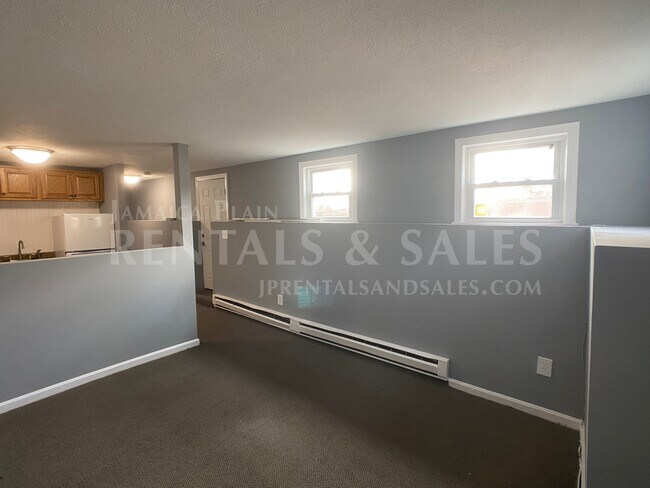 Photo - 15 Pinedale Rd Unit 3