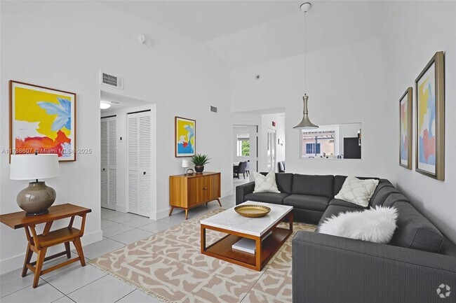 Building Photo - 13165 SW 64th Terrace Unit 1008 Rental