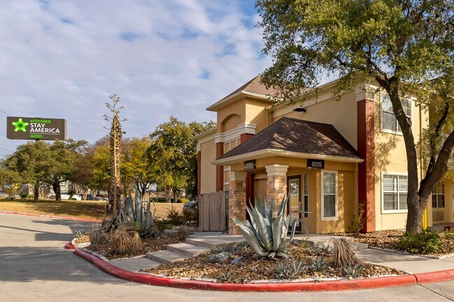 Furnished Studio-San Antonio - Airport