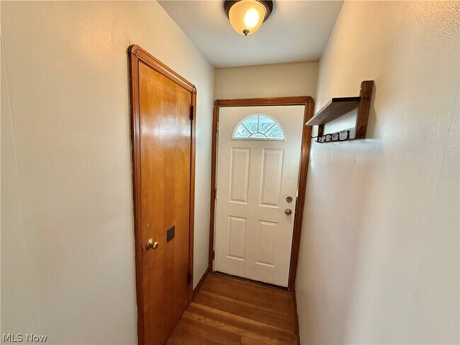 Photo - 19520 Maple Heights Blvd