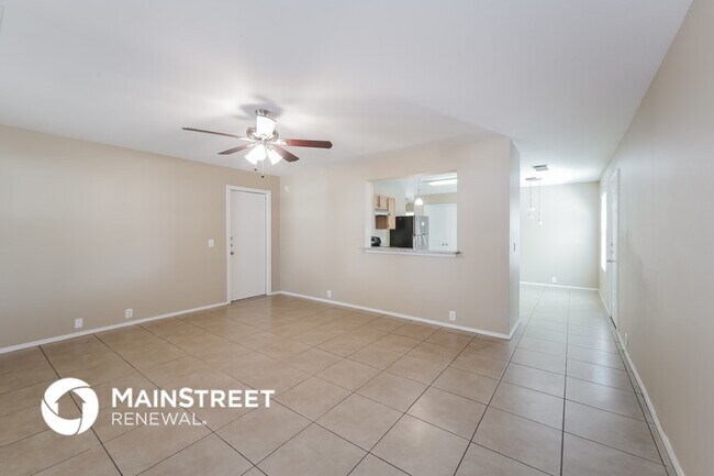 Photo - 3235 Dartmouth Field Ln