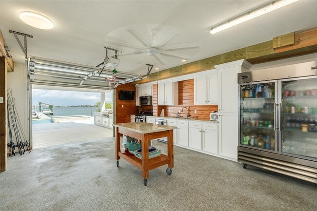 Photo - 9680 Airway Ln