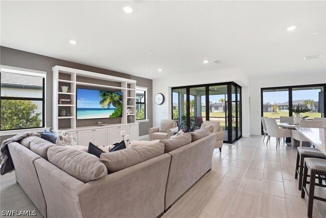 Photo - 1973 Fresno Ave