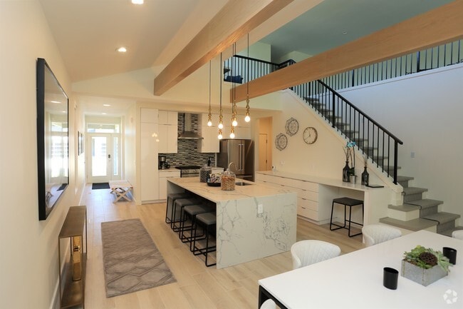 Luxe at Pepper Pike