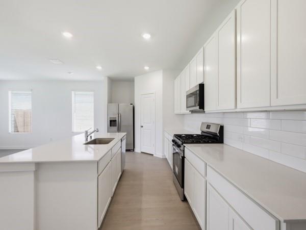 Photo - 7009 Camphor Ct