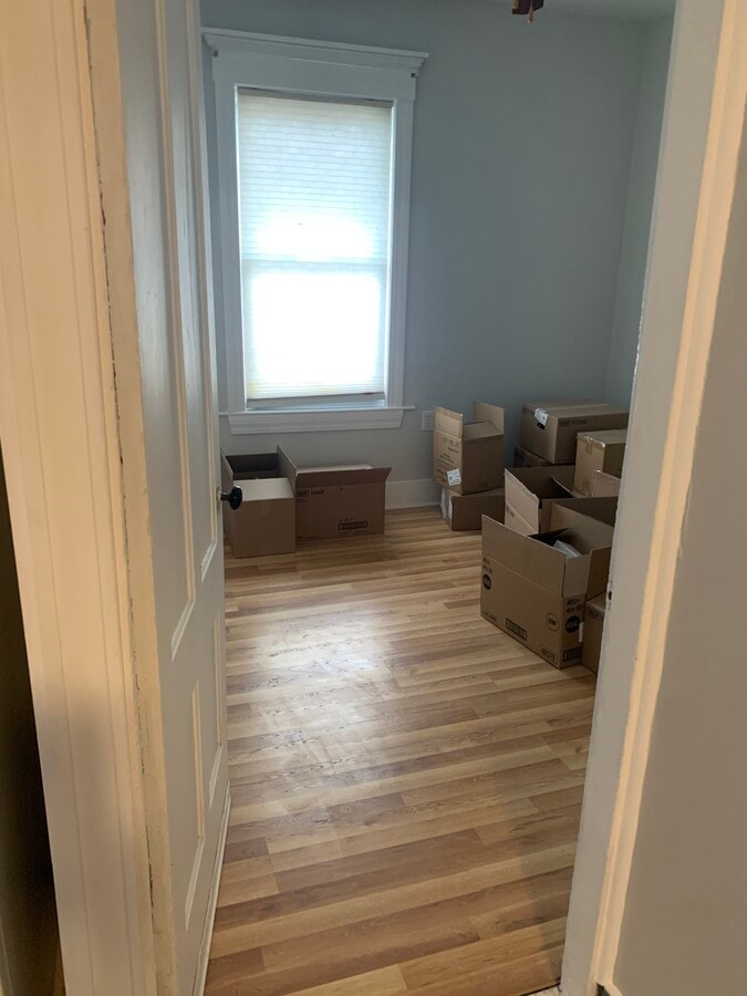 Photo - 290 Cartier St Unit Luke 603-203-7345