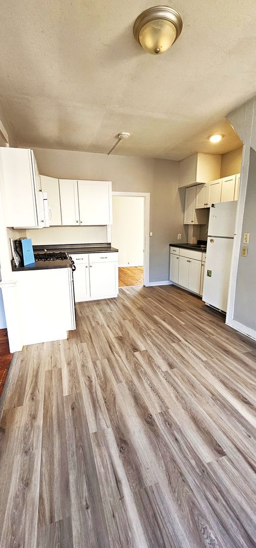 Photo - 79 Chase St Unidad 79 Chase St - APT A