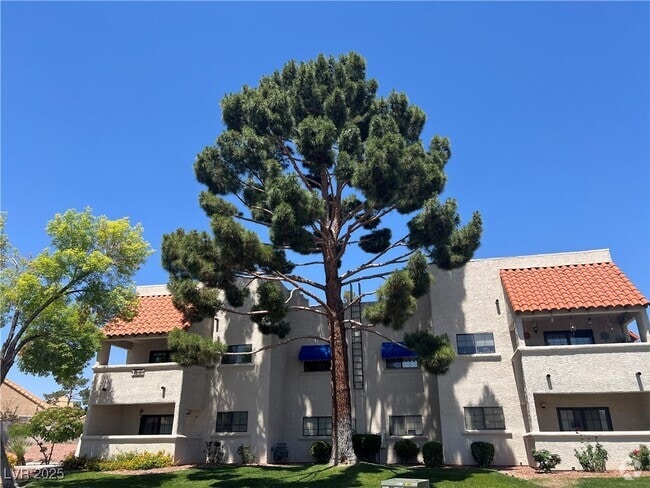 Building Photo - 101 Luna Way Unit 233 Rental