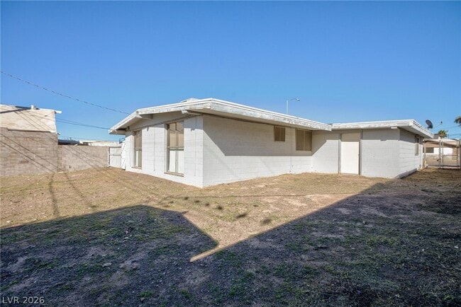 Photo - 232 Hillcrest Dr