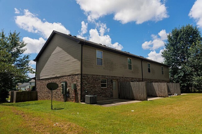 1775 Spring Water Dr Unidad C