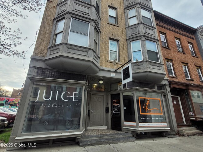 Photo - 151 4th St Apartment Unit 2B