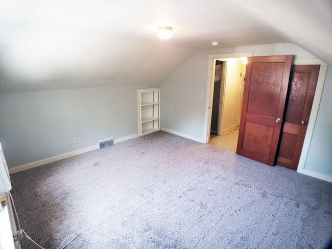 Photo - Cute Downtown Apartment Unit UPPER #3