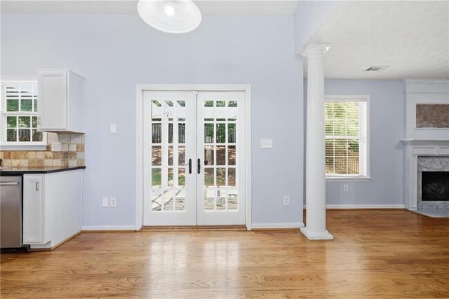 Photo - 1409 Chardin Dr
