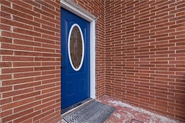 Photo - 3035 McLendon Cir NW