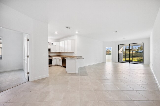 Photo - 15822 Sunny Day Dr