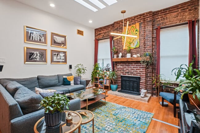 Photo - 2007 O St NW Unidad #505