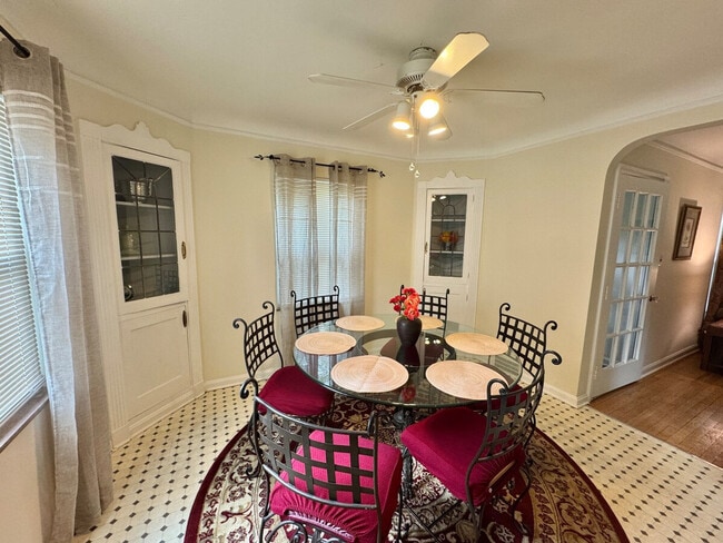 Photo - 3649 Berkeley Rd Unidad ID1234730P