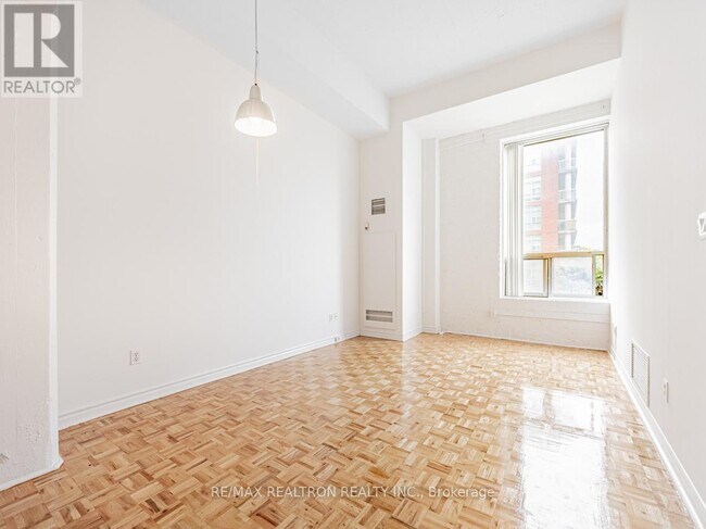 Photo - 1401 Dupont St Unit 232