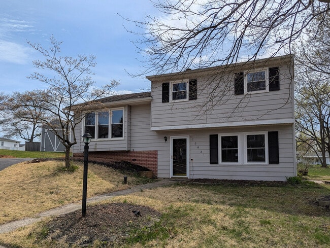 Building Photo - 1583 Yeakel Way