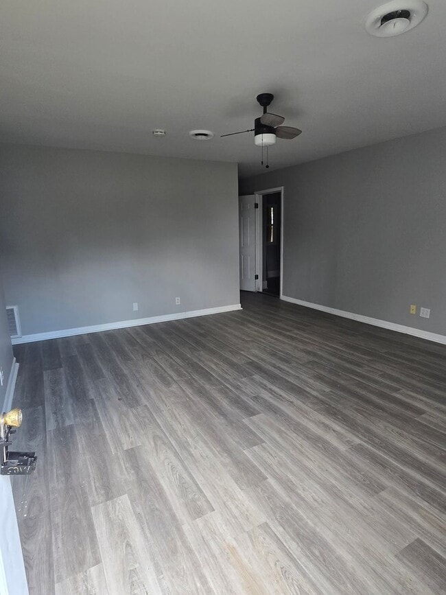 Building Photo - 708 St Norbert Dr Rental