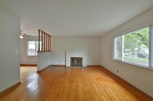 Photo - 2636 Nottingham Rd