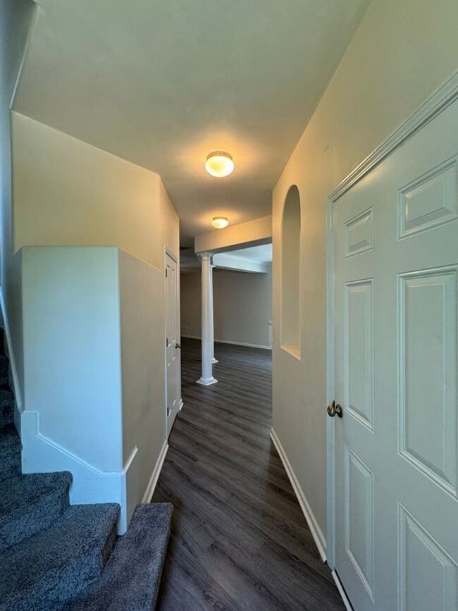 Photo - 670 Summer Hill Way