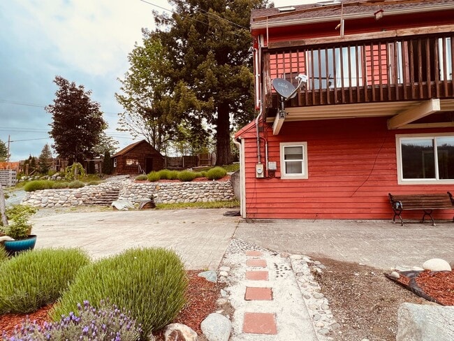 Photo - Schultz - Big Lake Unit 1
