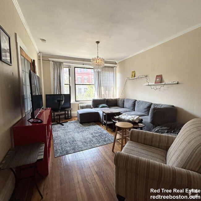 Building Photo - 175 Harvard St Unit 1 Rental