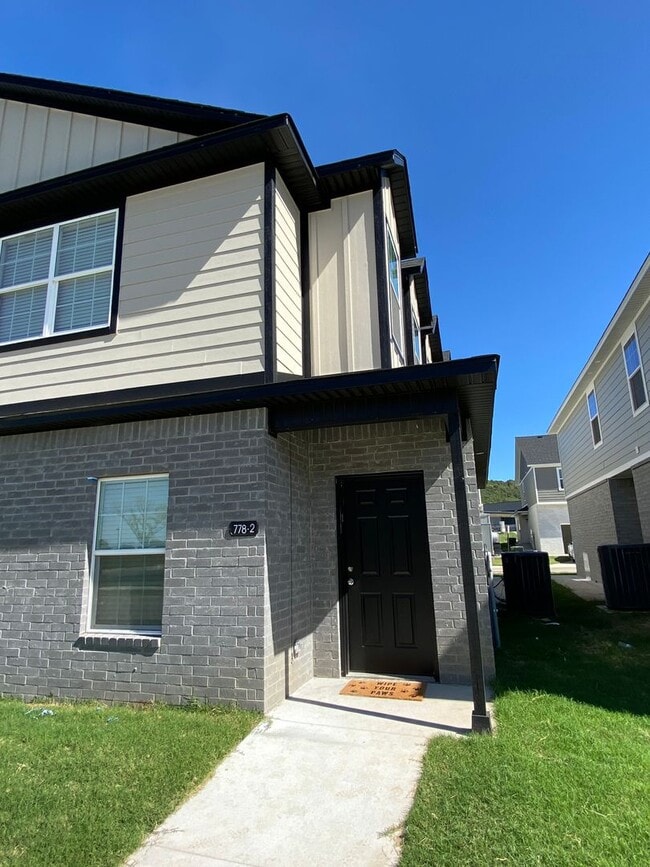 Photo - 778 S Amarillo Ave Unit 778-2