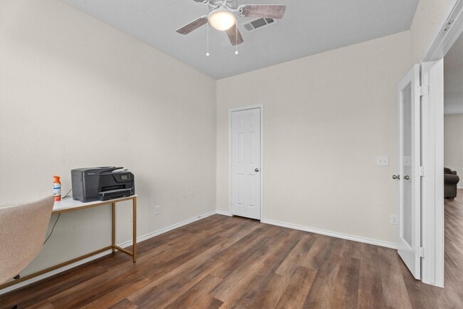 Photo - 1714 Avocet Way