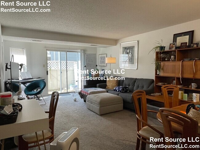 Photo - 175 Beacon St Unidad 102