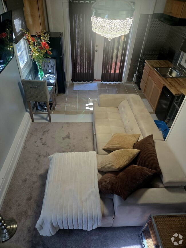 Building Photo - 417 41st Ave S Unit Happy Hideaway Rental