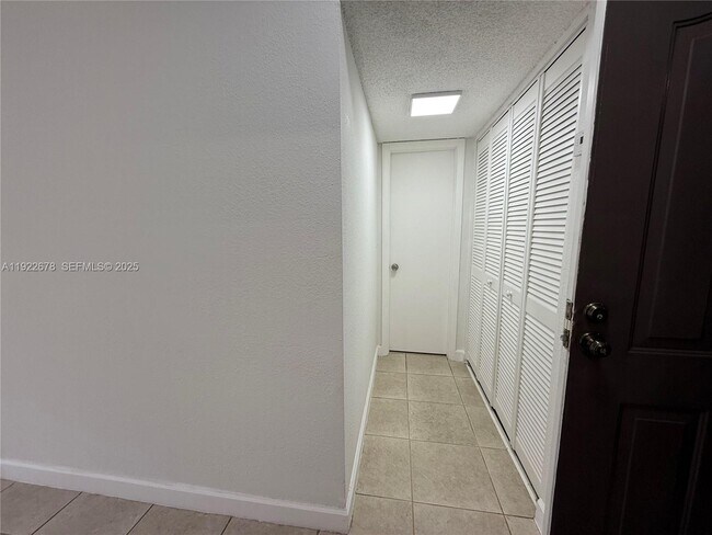 Photo - 10900 SW 104th St Unit 116
