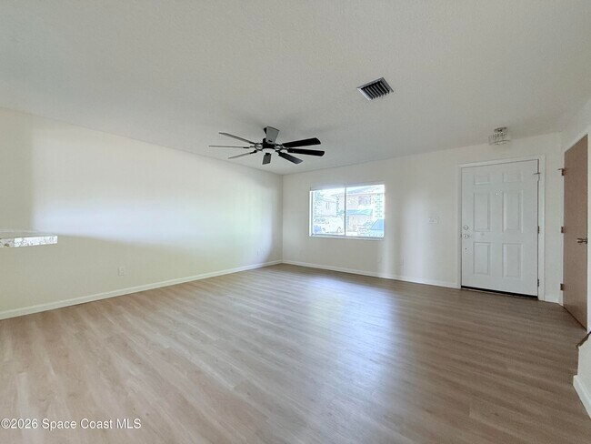 Photo - 1882 Murrell Rd Unit J36