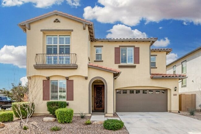 Photo - Beautiful Gilbert home located in the desirable Windhaven community!