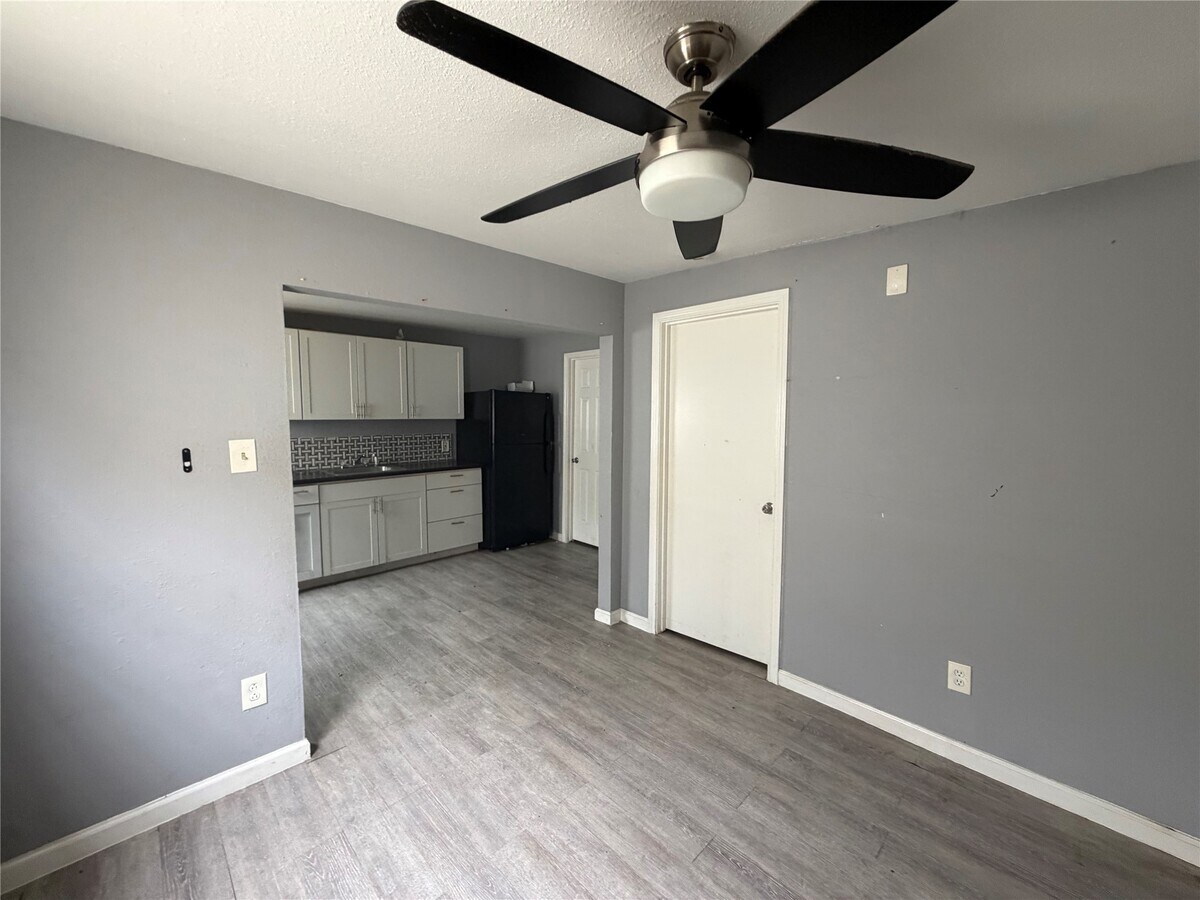 Photo - 7018 Avenue F Unit 8
